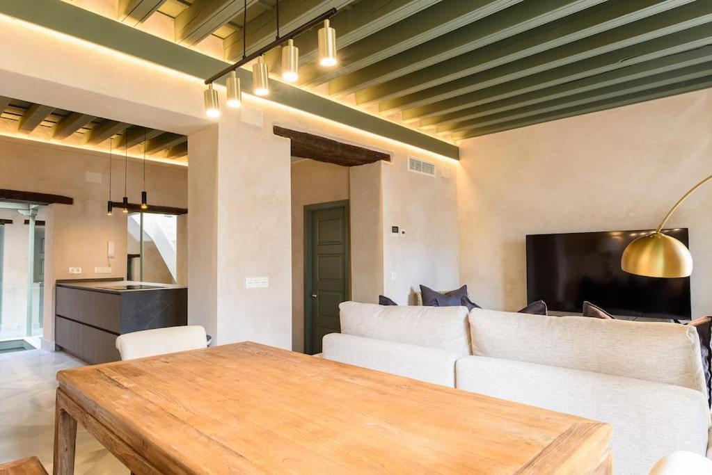 Luxury Palace Sevilla Екстериор снимка